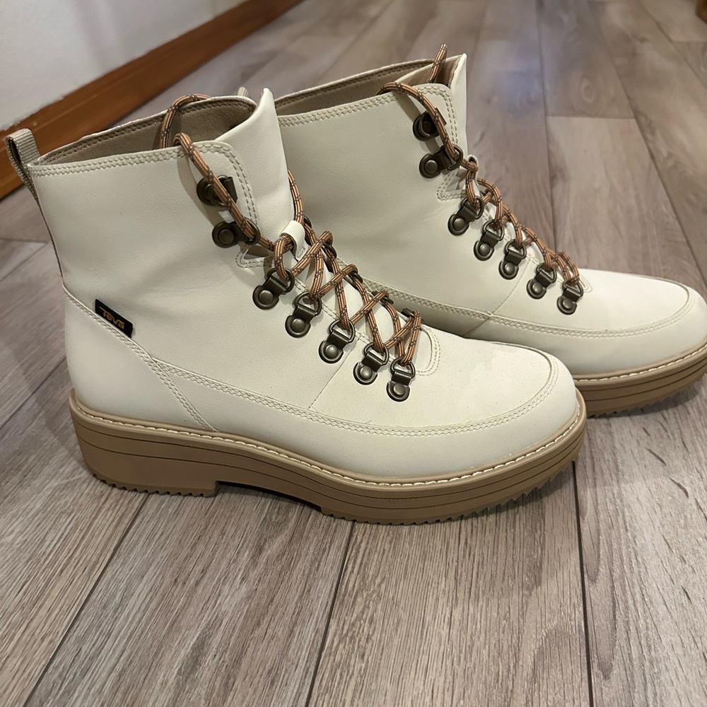 Teva Midform Boot - Picture 4 of 7